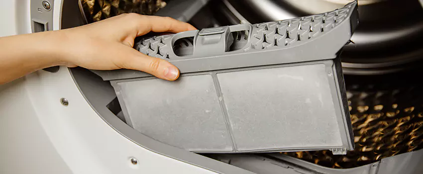 Signs Of A Clogged Dryer Lint Trap in Fountain Valley, California